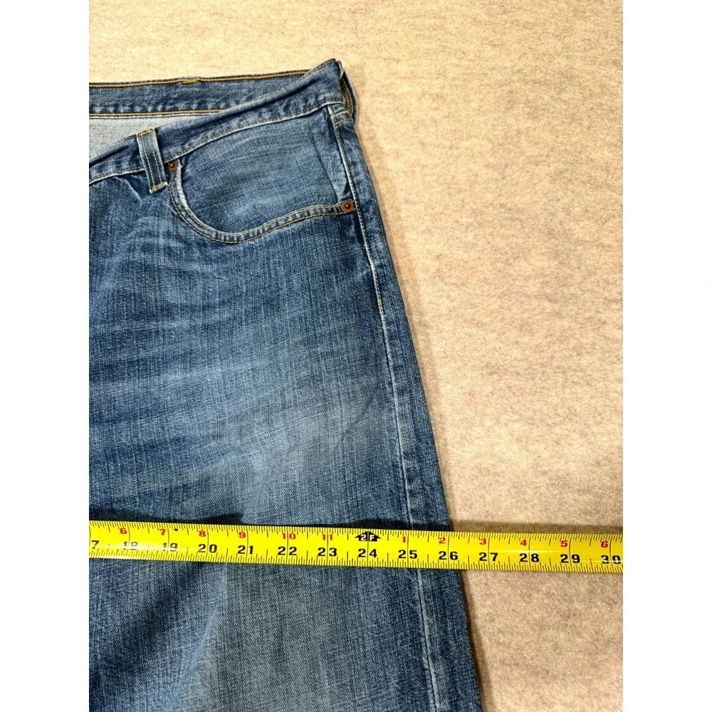 Levis 501 Straight Jeans Mens 40x32 Blue Whiskering Denim Cotton Button Fly